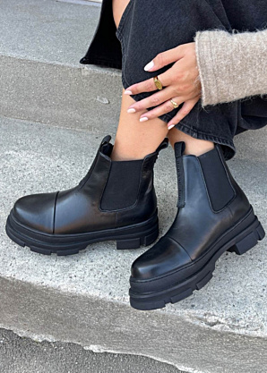 Copenhagen shoes puszābaki You And Me Low