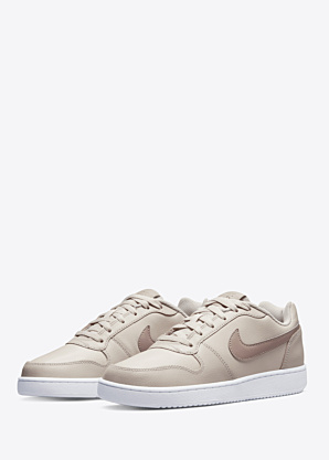 Nike kedas Ebernon Low