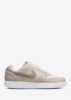 Nike kedas Ebernon Low