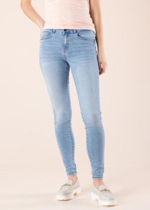 Джинсы Lucy Noisy May