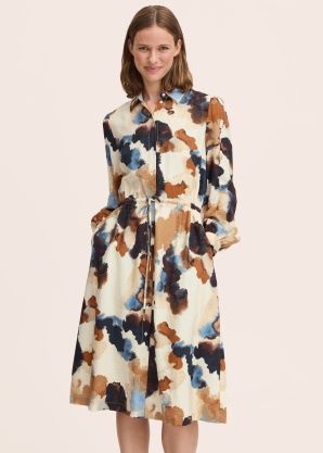 b.young kleita Ihamma