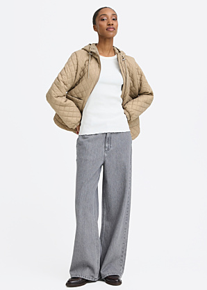 b.young pavasara-rudens virsjaka Berta