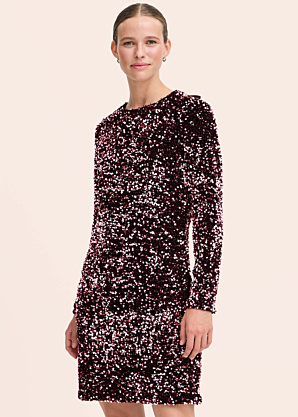 b.young kleita Paillet