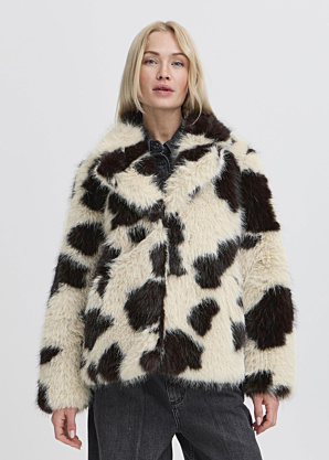 b.young kažoks Bemio