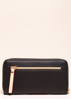 Bugatti naudas maks Ella