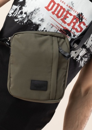 Tom Tailor plecu soma Boston