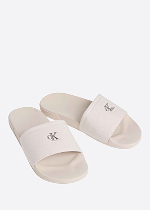 Calvin Klein baseina iešļūcenes