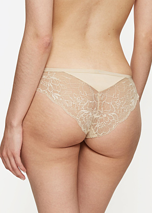 Трусики Amourette Charm Brazilian от Triumph
