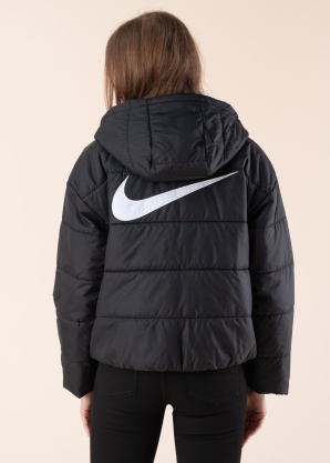 Nike ziemas jaka