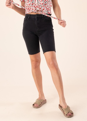 Only īsās džinsu bikses Emīlija