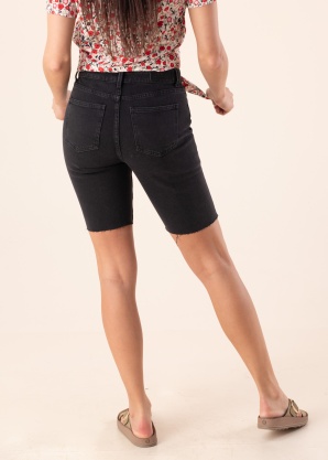 Only īsās džinsu bikses Emīlija