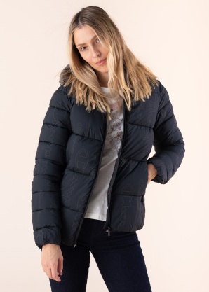 Champion pavasara-rudens virsjaka