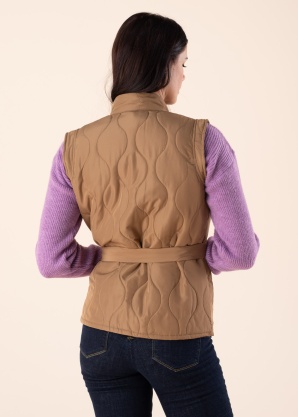 Vero Moda veste Emma