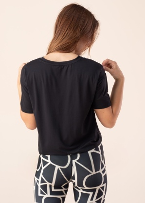 Only Play sporta krekls Font