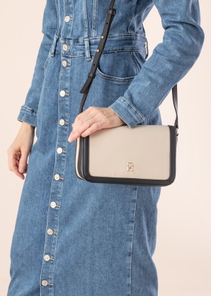 Сумка Essential Tommy Hilfiger