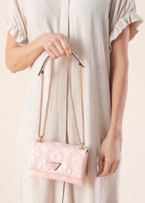 Guess plecu soma Deesa