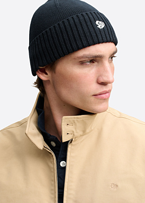 Шапка SuperDry
